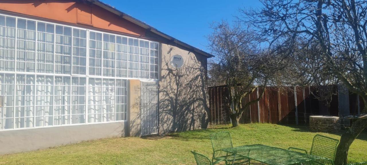Green Thumb Farm Stay Ermelo Dış mekan fotoğraf